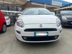 Bianco Usata 2016 Fiat Punto Evo Due volumi | 3499 € (Buon prezzo)