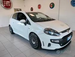 Bianco Usata 2010 Abarth Punto Evo Due volumi | 11.900 € (Buon prezzo)