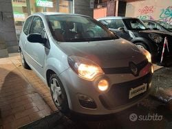 Grigio Usata 2015 Renault Twingo Night&Day Due volumi | 4800 € (Ottimo prezzo)