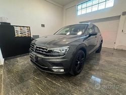 Grigio Usata 2017 VW Tiguan Style SUV | 21.900 € (Molto cara)