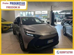 Bianco Nuova 2025 Toyota C-HR Trend SUV | 29.990 € (Super prezzo)