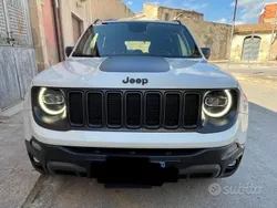 Usata 2019 Jeep Renegade SUV | 24.000 € (Molto cara)