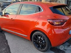 Arancione Usata 2022 Renault Clio V RS Line Tre volumi | 11.000 € (Super prezzo)