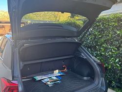 Grigio Usata 2023 VW T-Roc R-line SUV | 30.500 € (Cara)