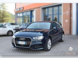 Blu/azzurro Usata 2020 Audi A3 Admired Tre volumi | 17.900 € (Buon prezzo)
