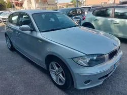 Argento Usata 2005 BMW 118 Comfort Edition Due volumi | 1650 € (Ottimo prezzo)