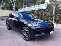 Nero jet Usata 2018 Porsche Cayenne Turbo SUV | 68.000 € (Super prezzo)