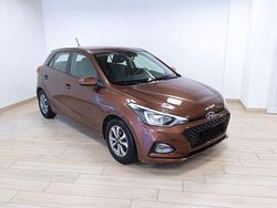 Bronzo Usata 2019 Hyundai i20 Due volumi | 9900 € (Buon prezzo)