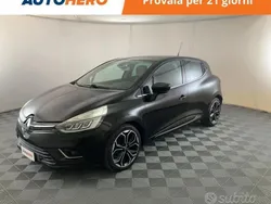 Nero Usata 2017 Renault Clio IV Intens Tre volumi | 10.899 € (Buon prezzo)