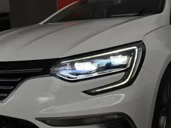 Bianco Usata 2018 Renault Mégane GT Line GT-Line Tre volumi | 16.499 € (Buon prezzo)