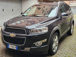 Nero Usata 2011 Chevrolet Captiva SUV | 6450 €
