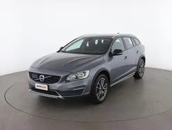 Grigio Usata 2017 Volvo V60 CC Business Edition Station wagon | 14.799 € (Ottimo prezzo)