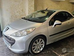 Grigio Usata 2007 Peugeot 207 CC Cabrio | 2900 € (Super prezzo)