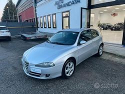 Grigio Usata 2008 Alfa Romeo 147 Due volumi | 2900 € (Buon prezzo)