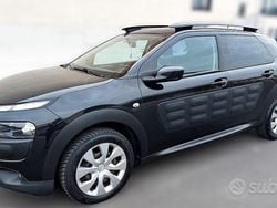 Nero Usata 2016 Citroën C4 Tre volumi | 9800 € (Buon prezzo)