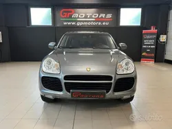 Grigio Usata 2003 Porsche Cayenne Turbo SUV | 15.990 € (Buon prezzo)