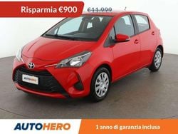 Rosso Usata 2020 Toyota Yaris Cool Due volumi | 11.099 € (Buon prezzo)