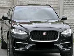 Nero Usata 2016 Jaguar F-Pace R-Sport SUV | 17.977 € (Super prezzo)
