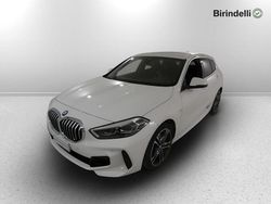 Alpin white pastello Usata 2022 BMW 116 M Sport Due volumi | 27.500 € (Cara)