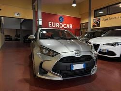 Argento Usata 2025 Toyota Yaris Hybrid Active | 19.500 € (Super prezzo)