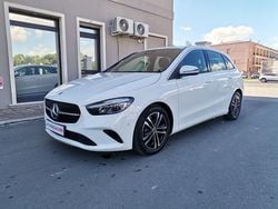 Bianco Usata 2024 Mercedes B180 Executive Monovolume | 31.999 € (Buon prezzo)