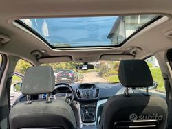 Nero Usata 2011 Ford C-MAX Titanium Monovolume | 4900 € (Buon prezzo)