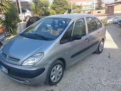 Grigio Usata 2001 Citroën C4 Picasso Exclusive Monovolume | 1299 € (Cara)