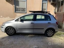 Grigio Usata 2007 VW Golf Plus Cross Monovolume | 5800 € (Buon prezzo)