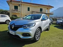 Grigio Usata 2019 Renault Kadjar SUV | 15.499 € (Cara)