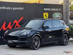 Nero jet metallizzato Usata 2019 Porsche Cayenne SUV | 49.499 € (Super prezzo)