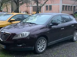 Lilla Usata 2011 Lancia Delta Platinum Tre volumi | 6000 € (Molto cara)