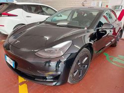 Nero Usata 2022 Tesla Model 3 Tre volumi | 31.999 € (Buon prezzo)