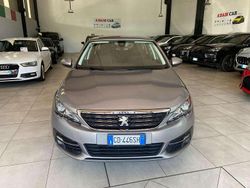 Grigio Usata 2021 Peugeot 308 Business-Line Station wagon | 9950 € (Buon prezzo)