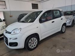 Bianco Usata 2017 Fiat Panda Easy Due volumi | 8150 € (Buon prezzo)