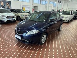 Blu Usata 2016 Lancia Ypsilon Platinum Due volumi | 5900 € (Buon prezzo)