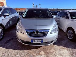 Argento Usata 2013 Opel Meriva Cosmo Monovolume | 4200 € (Buon prezzo)