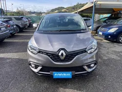 Grigio Usata 2019 Renault Scénic IV Initiale Paris Monovolume | 15.899 € (Cara)