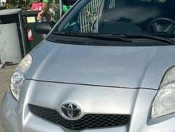 Usata 2011 Toyota Auris Due volumi | 5250 €