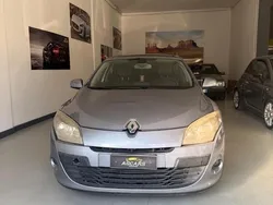 Blu Usata 2009 Renault Mégane III Dynamique Tre volumi | 4000 € (Cara)