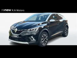 Nero Usata 2024 Renault Captur Techno SUV | 20.400 € (Cara)