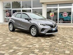 Grigio Usata 2021 Renault Captur Business SUV | 15.900 € (Buon prezzo)