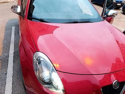 Usata 2015 Alfa Romeo Giulietta Tre volumi | 12.000 € (Molto cara)