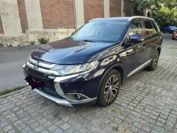 Blu/azzurro Usata 2017 Mitsubishi Outlander Instyle SUV | 16.500 € (Buon prezzo)