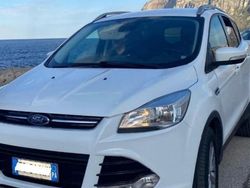 Bianco Usata 2016 Ford Kuga SUV | 13.000 € (Buon prezzo)