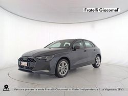 Grigio manhattan metallizzato Usata 2025 Audi A3 Advanced Plus Tre volumi | 29.300 € (Buon prezzo)