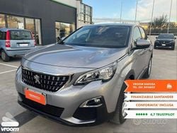 Usata 2018 Peugeot 3008 S SUV | 13.990 €