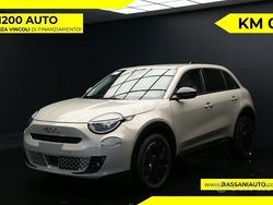 Grigio Nuova 2025 Fiat 600 La Prima SUV | 24.600 €