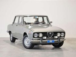 Grigio Usata 1973 Alfa Romeo 2000 Tre volumi | 16.200 €