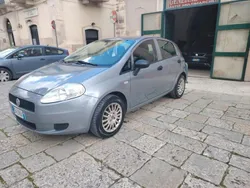 Usata 2012 Fiat Punto Evo Due volumi | 5790 € (Cara)