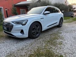 Bianco Usata 2022 Audi e-tron SUV | 32.000 € (Super prezzo)